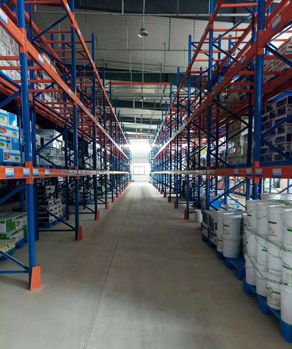 農(nóng)資廠家倉(cāng)庫(kù)貨架